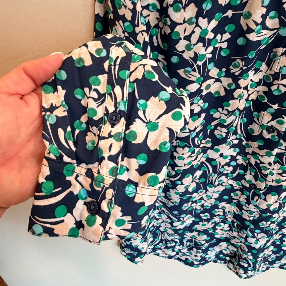 Banana Republic Boyfriend Fit Floral Polka Dot Navy Blue Button Down Shirt L - Picture 5 of 10